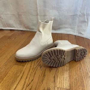Oasis Society of California Chelsea Boot